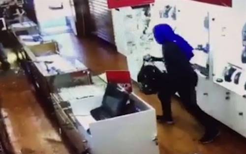 CCTV footage of H&H Jewellery robbery