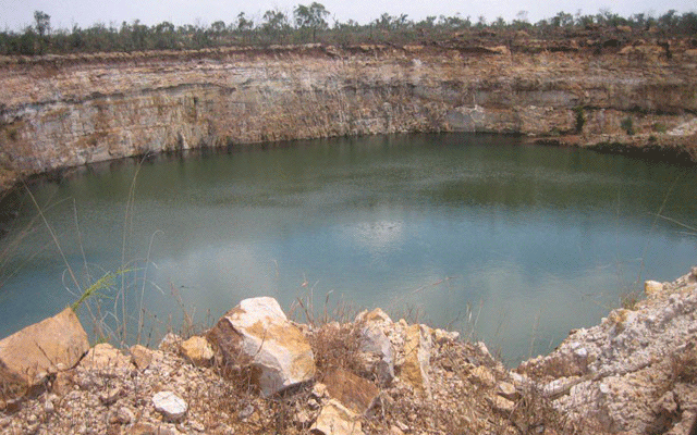 Five 'rare' green diamonds have been found at the Merlin diamond mine in the Northern Territory