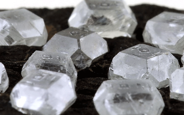 One diamond company has recently objected to natural diamonds being mixed with synthetics. Image courtesy: Ada Diamonds