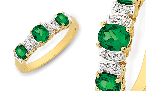 La Couronne’s emerald and diamond ring