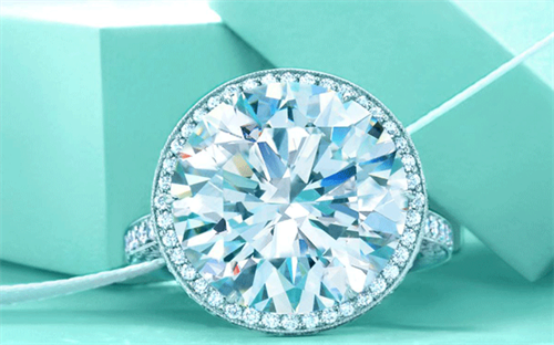 Tiffany & Co's four-year legal battle with Costco has seemingly ended. Image courtesy: <a href="https://www.facebook.com/Tiffany/photos/a.132570878067.107794.48713703067/10155092005568068/?type=3&theater" target="_blank">Facebook/Tiffany & Co</a>