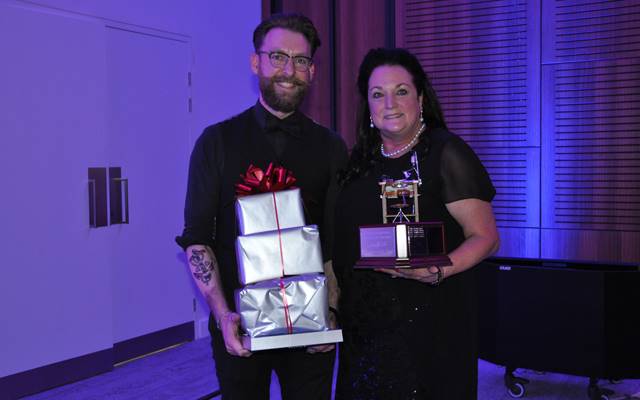 Ryan Kitchen, Nationwide’s 2017 Apprentice of the Year, receiving the Nathan Cameron Perpetual Trophy