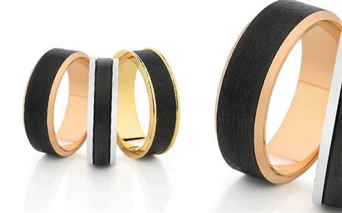 Dora’s carbon fibre men’s wedding rings