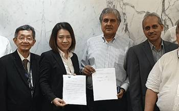 BDB president Anoop Mehta and vice president Mehul Shah with Porntiva Nakasai, president Thai Gem & Jewelry Traders Association, and Somchai Phornchindarak, president Jewelry & Precious Metal Confederation of Thailand.