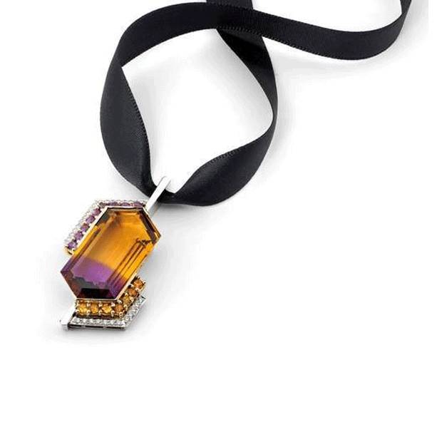 Ametrine & diamond pendant by Samantha Kelly. Photography Credit: JAA Australasian Jewellery Awards Entry