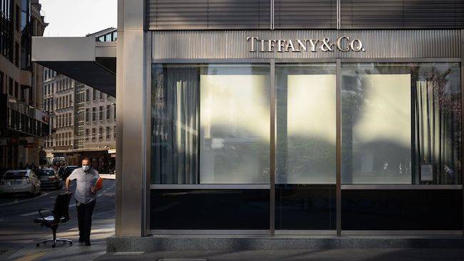 French luxury group LVMH will allege Tiffany & Co. severely mishandled the COVID-19 crisis when the two parties face a US court in January 2021.