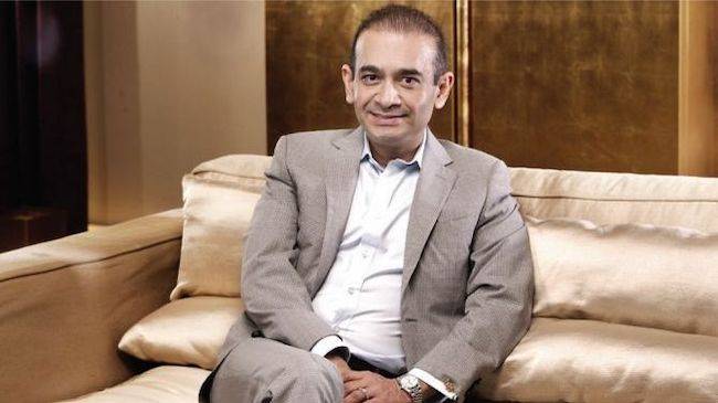 Disgraced jewellery mogul Nirav Modi can be extradited to India from the UK, a judge has ruled. 