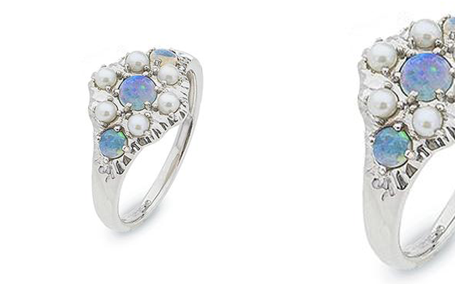 The opal and pearl sterling silver ring from Ikecho Australia's Opal Collection.