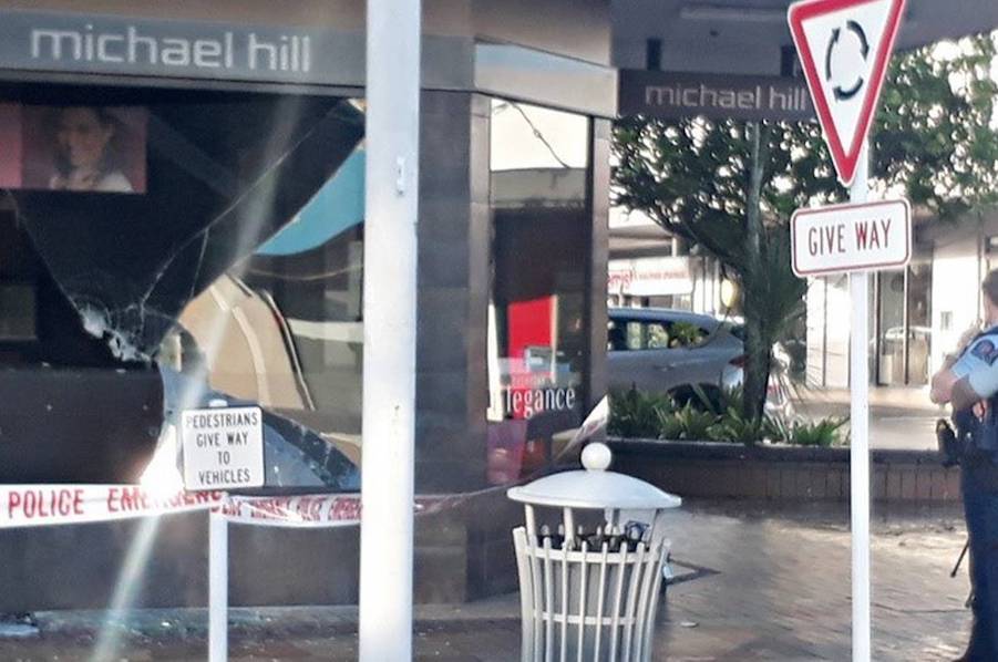 Burglars smashed the window of the Michael Hill store in Pukekohe in an overnight raid earlier this month.  Image credit: South Magazine/Facebook