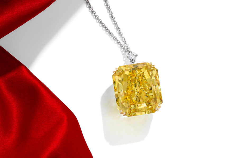 This 70.19-carat fancy-vivid-yellow diamond pendant necklace went under the hammer for US$2.9 million. <b>Image:</b> Christie’s