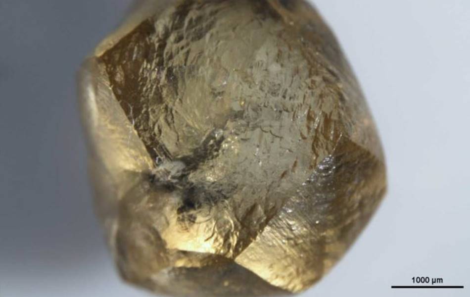 Researchers studied diamonds from Sierra Leone for clues on how continents are formed. <b>Image:</b> GIA