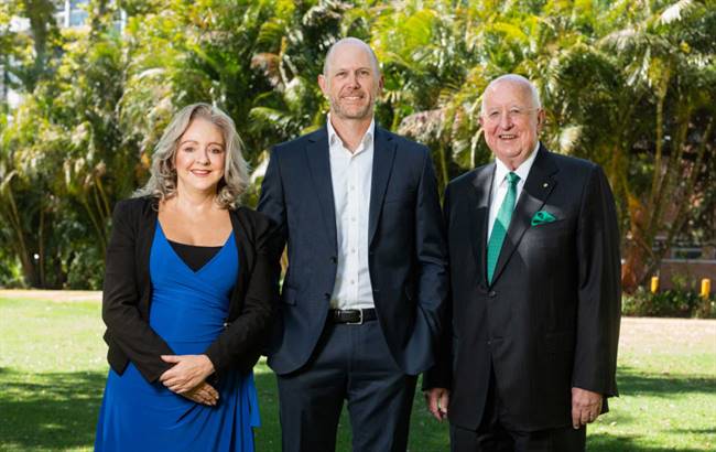 Left to Right: Gold Corporation Deputy CEO Jane King, incoming CEO Jason Waters, Chairman Sam Walsh AO. Source: Perth MInt