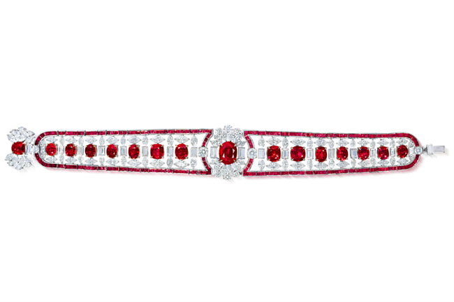 A bracelet featuring 17.08 carats of Burmese rubies and diamonds was sold for $US321,048 ($AU463,550).