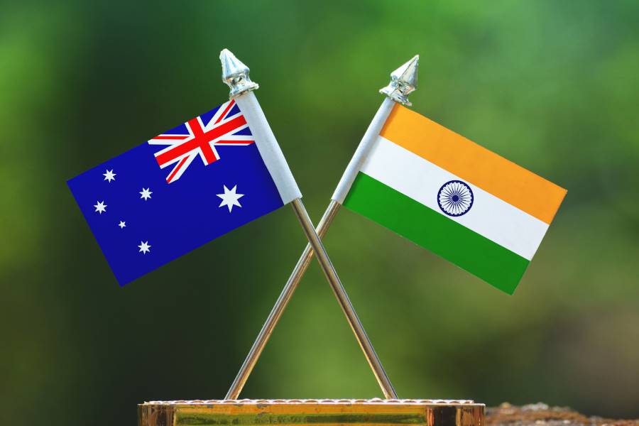 Australia imports plain gold jewellery, studded jewellery, and cut and polished diamonds from India. Australia exports precious metals, including gold and silver, to India.