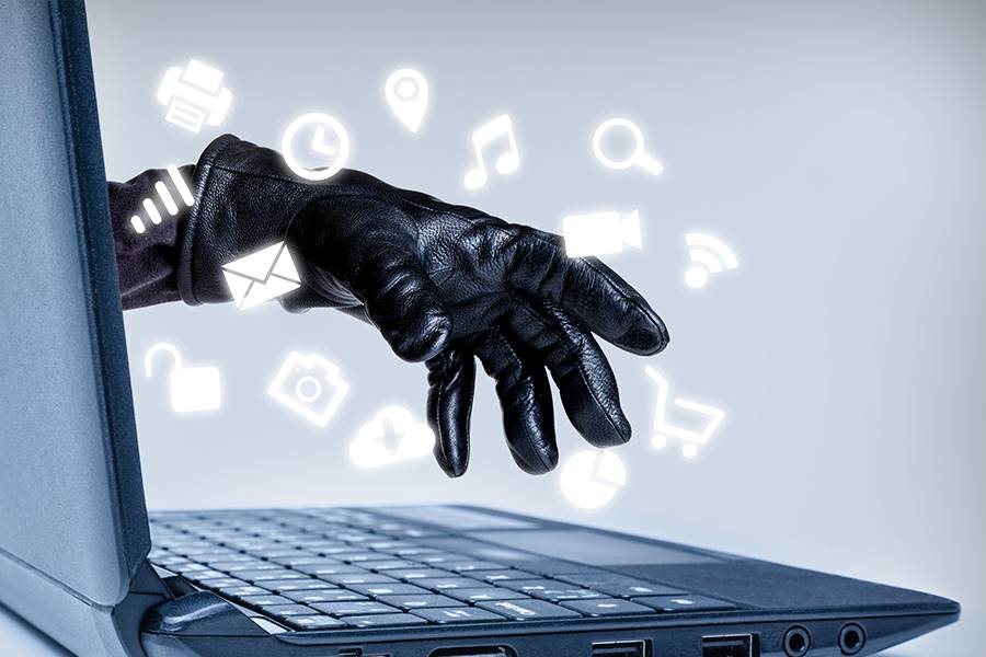 The report, which is the ACCC’s sixth in its ‘digital platform services inquiry’ details issues of excessive data collection, the prevalence of scams and fraud, inadequate disclosure of sponsored content, and a lack of competition. | Source: Shutterstock