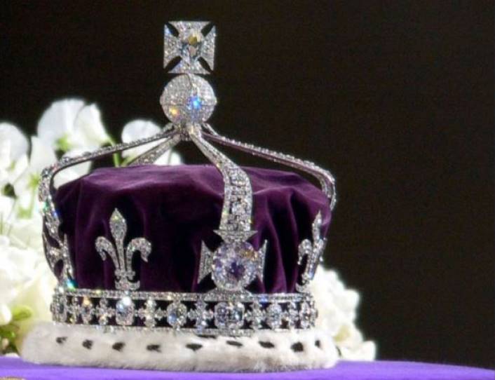 The 105-carat Type IIa D-colour is considered by many to be the world’s most valuable diamond and prior to the coronation in early May, sat in the Queen Mother’s Crown. | Tim Graham/Corbis via Getty Images