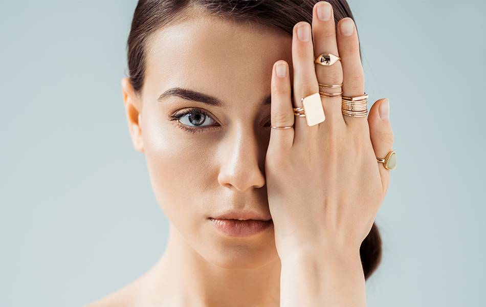 With the right balance of design, price point and consumer engagement, European jewellery brands continue their invasion Down Under. | Source: Adobe Stock