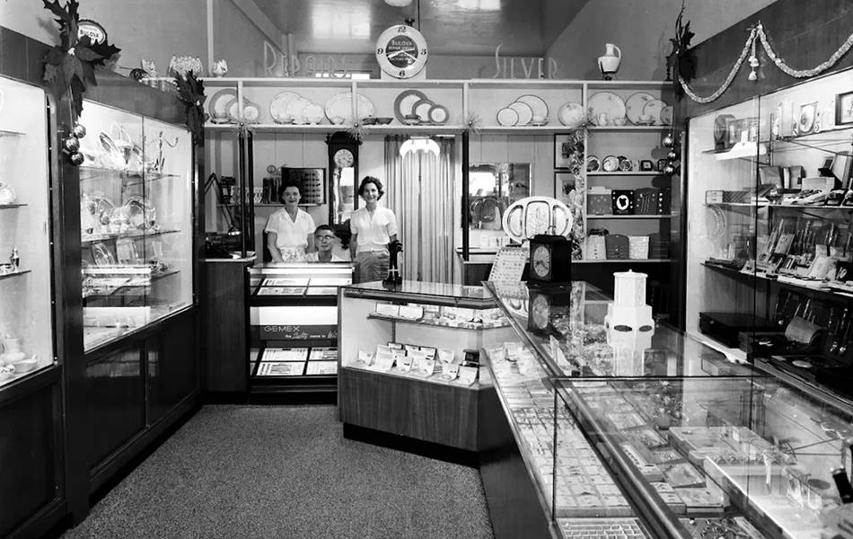 Inside Walker's jewellery store in Stuart, December 1958. | Source: Stuart Heritage Museum