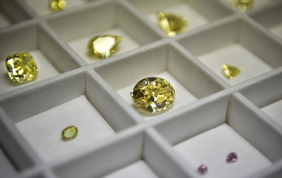 Concern within the international diamond industry about the impact of sanctions against Russian diamonds has worsened in recent weeks. | Source: Getty Images