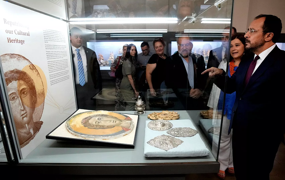 A remarkable collection of ancient artefacts, including jewellery, has been unveiled at a special ceremony in Cyprus. | Source: AP Photo/Petros Karadjias