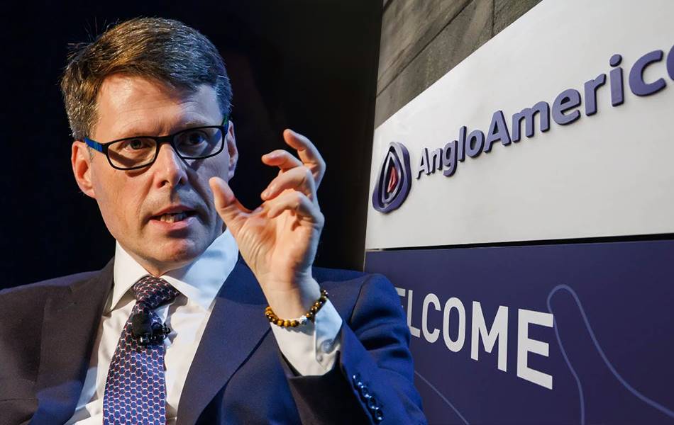 Anglo American’s CEO has confirmed that the company still intends to sell the De Beers Group, the world’s largest diamond producer. | Source: Ian Waldie/Bloomberg