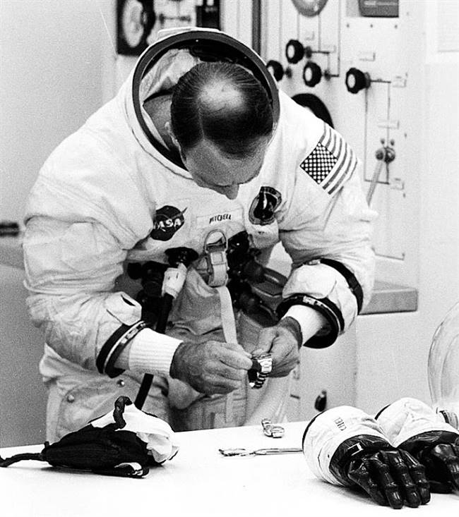 Edgar Mitchell on January 31, 1971 as he suited up for launch. | Source: Rolex