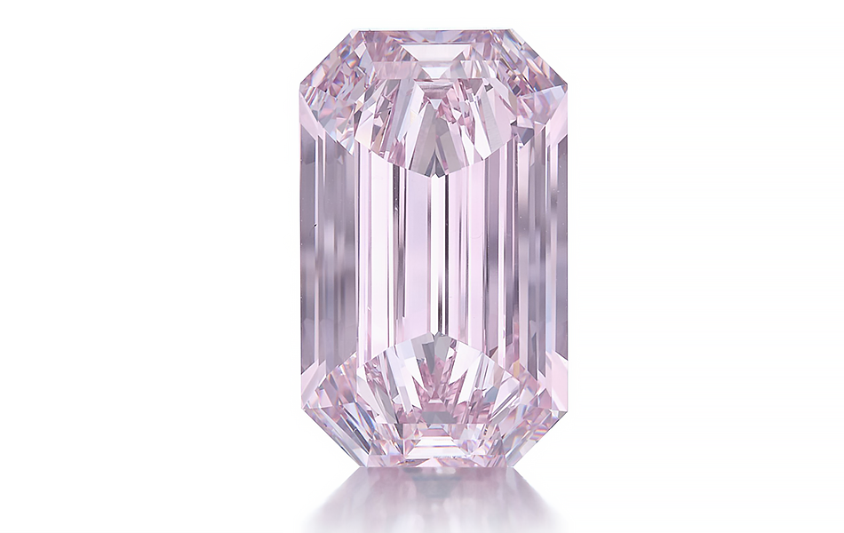 A 7-carat emerald-cut pink diamond set in a ring will headline an upcoming auction in New York with an impressive presale estimate. | Source: Sotheby's