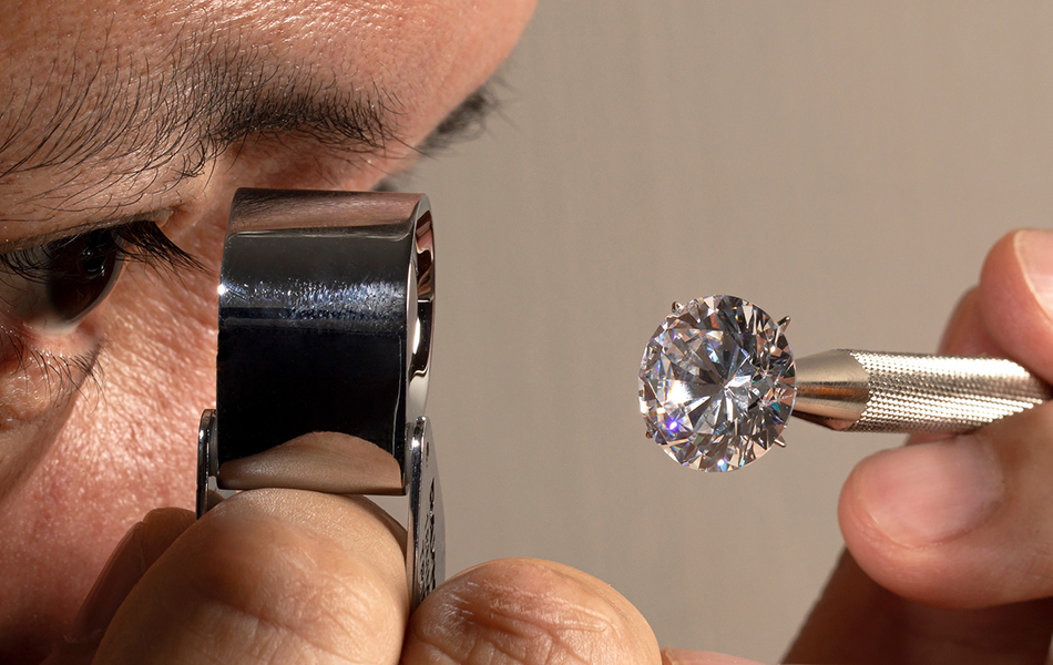 The debate between lab-created and natural diamonds surfaced in Australia’s mainstream media earlier this week, with a special report offering a perspective from the local jewellery trade. | Source: Conf4shop