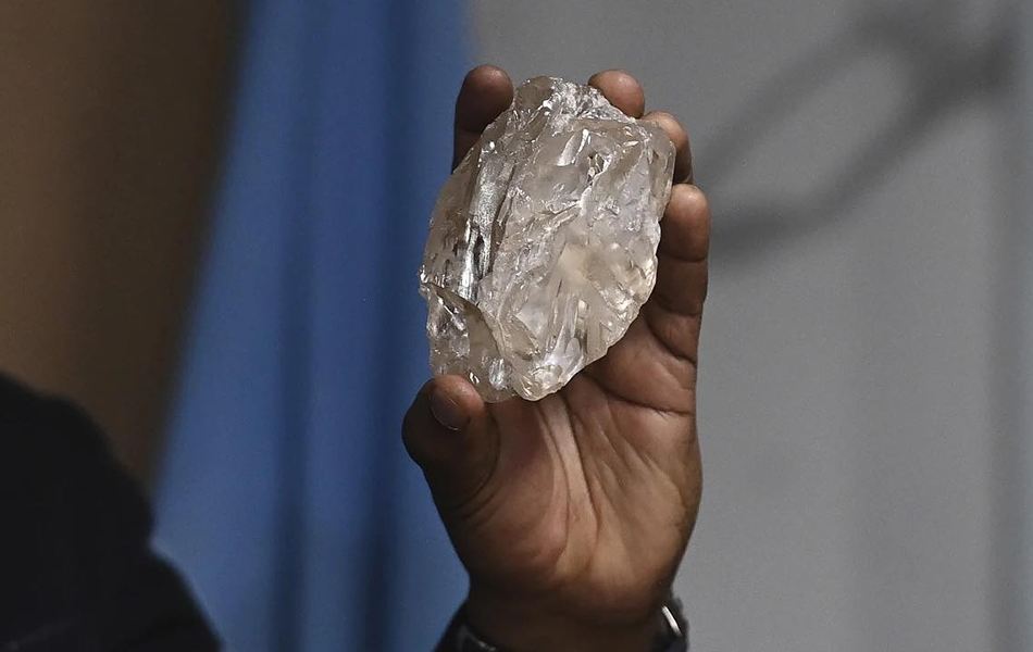 The second-largest diamond discovered, Motswedi, may be headed to a museum display. | Source: Saudi Buzz/AP