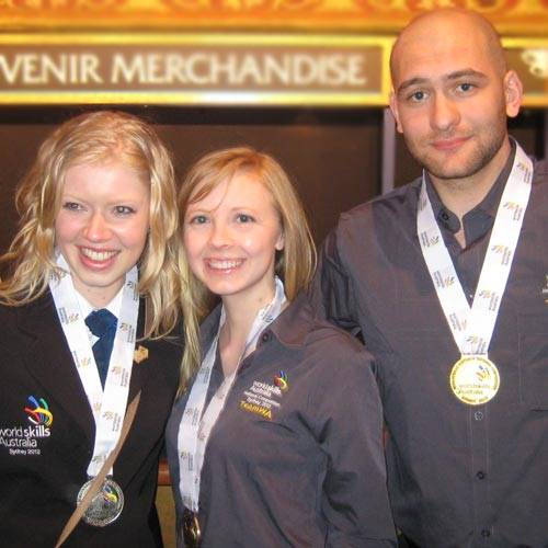 Amy Kennedy (Silver), ErinThompson (Bronze), Tayron Scagnetti (Gold)