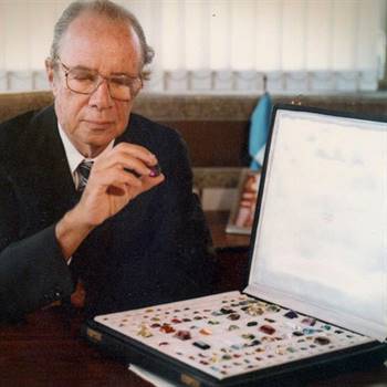 Hans Stern shows his precious stone collection from Brazil