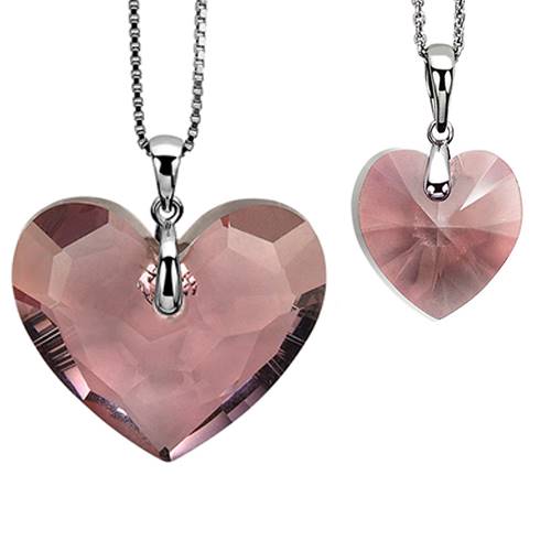 Zinzi's heart pendants