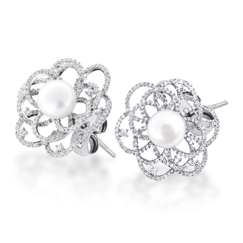 Tresor Paris' Rosace Argent collection