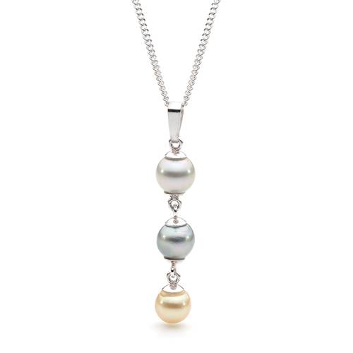 Broken Bay Pearls' three-drop pendant