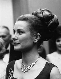 Grace Kelly wearing Cartier in Monaco, 1960