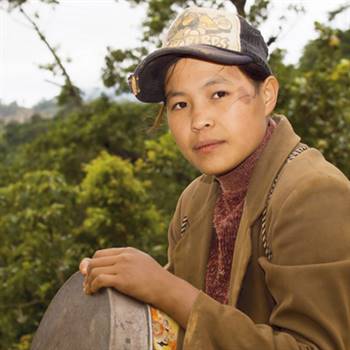 A kanasé miner at in Byae, Mogok