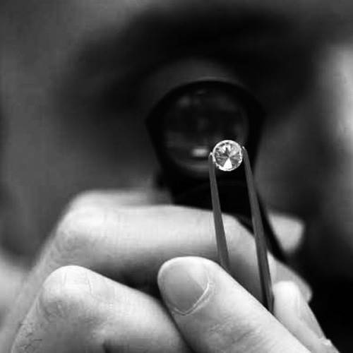 The GIA has reduced its diamond testing fees