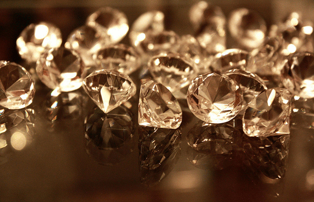 The GIA suspended its diamond sealing service after receiving a mislabelled stone