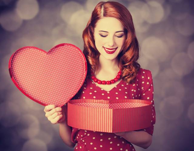 Jewellery retailers are encouraged to take advantage of the various offers available to 'romance' their customers in the lead up to Valentine's Day