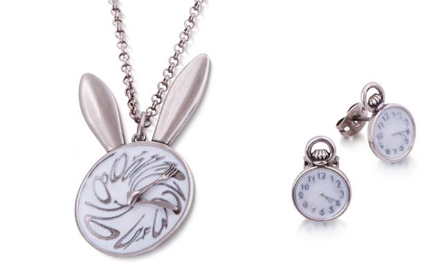 Disney Couture's Alice in Wonderland range