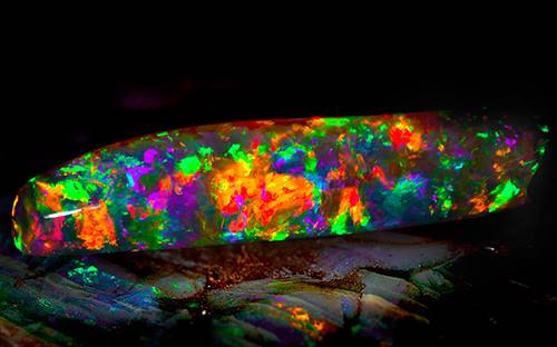 International media has referred to the Virgin Rainbow as "the world's finest opal"