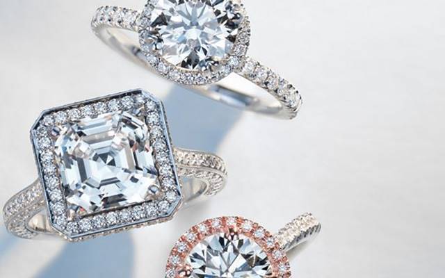 Blue Nile's third quarter challenges included high-end engagement ring sales and the strengthening US dollar