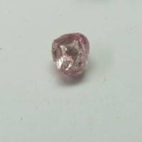 A 0.2-carat intense fancy pink diamond was among the recent Lulo finds