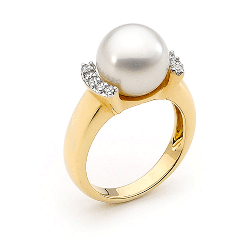 Allure South Sea pearl ring set in 18ct yellow gold